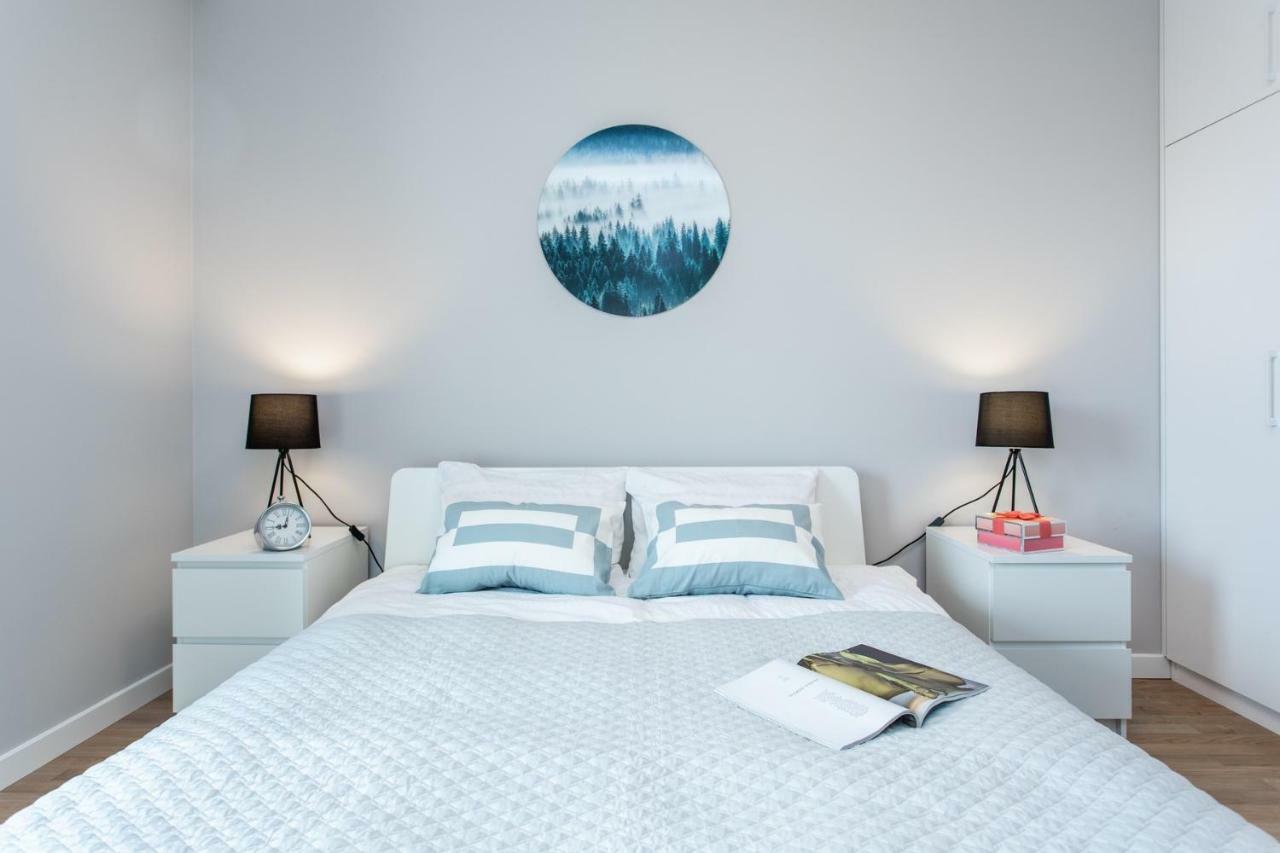 Seaside Beach Przy Plazy - Parking - Praia Apartments - Ergo Polsat Plus Arena Гданьск Экстерьер фото